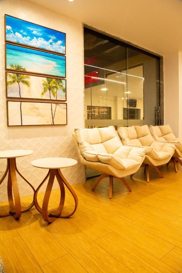 Hotel Aguas De *